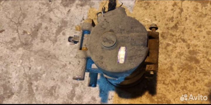 Kia Rio 2 компрессор кондиционера