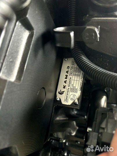 Двигатель 740.73-400