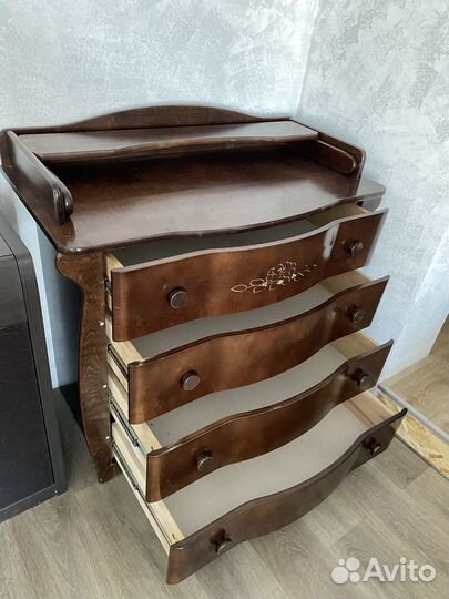 Пеленальный комод