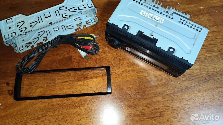 Магнитофон pioneer MVH-S520BT