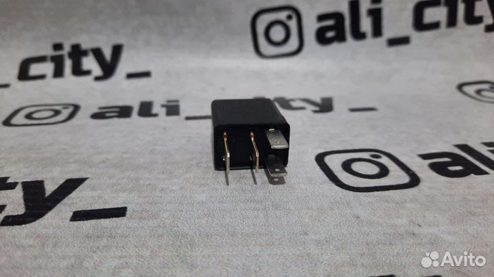 Реле кондиционера форд 3 Meat&Doria