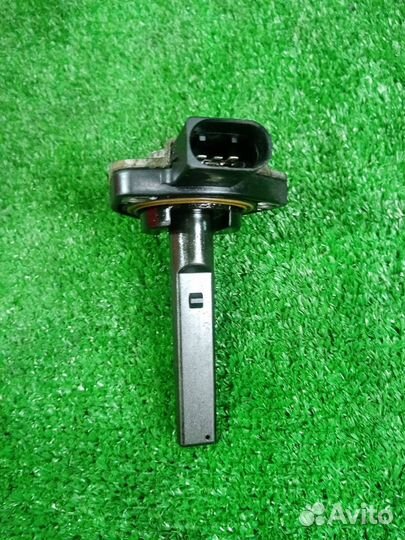 Датчик уровня масла Bmw X3 E83 M54B30 (3.0) 2004