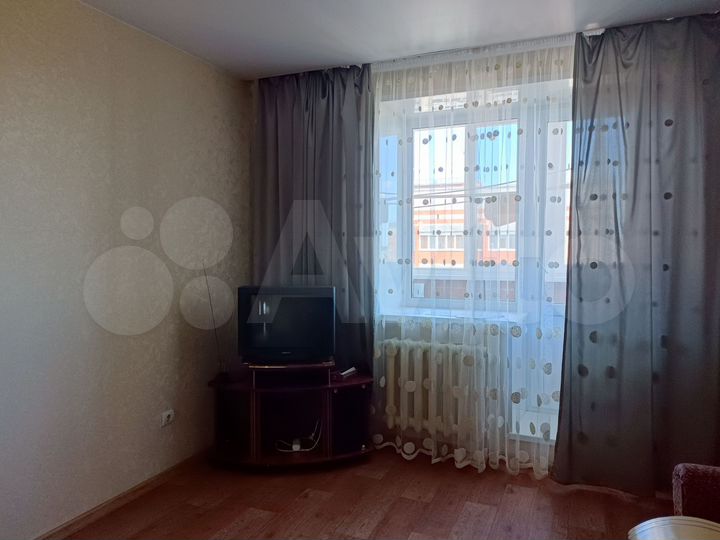 1-к. квартира, 38 м², 9/9 эт.