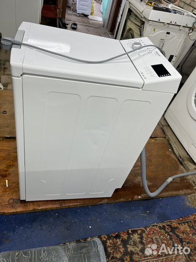 Стиральная машина с вертикальной загрузкой