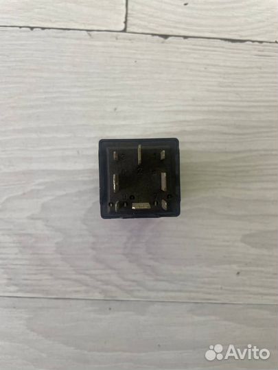 Реле ограничителя числа оборотов кпп Scania 3s/4s