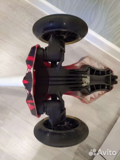 Самокат Reaction