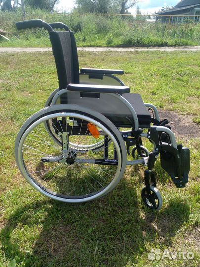 Коляска инвалидная