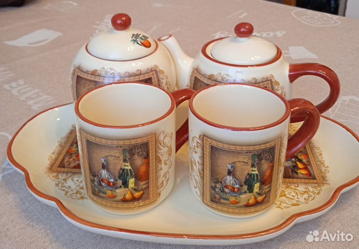 Чайные сервизы разные