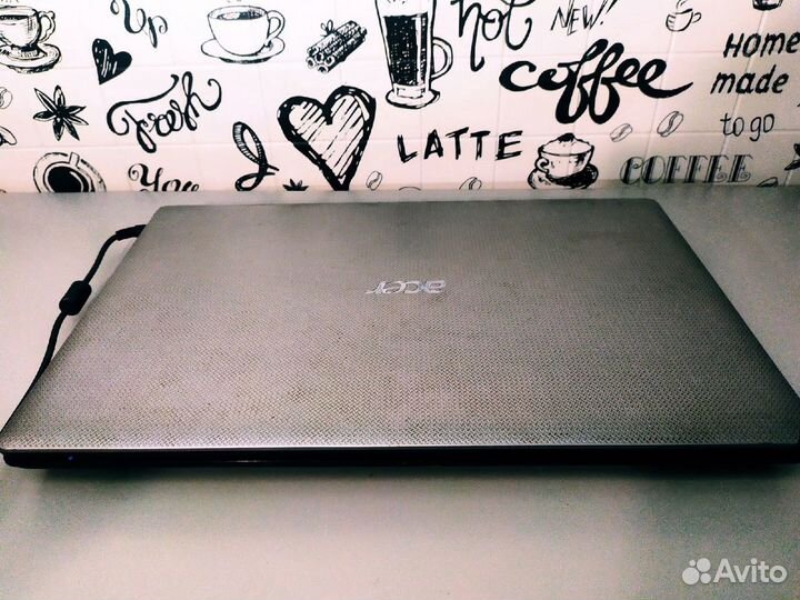 Acer Aspire 5741G - Core i3 \ 4 Озу \ 512 Видео \