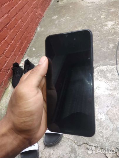 Телефон Huawei Y7 2019 4/64