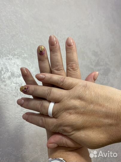 Мастер маникюра