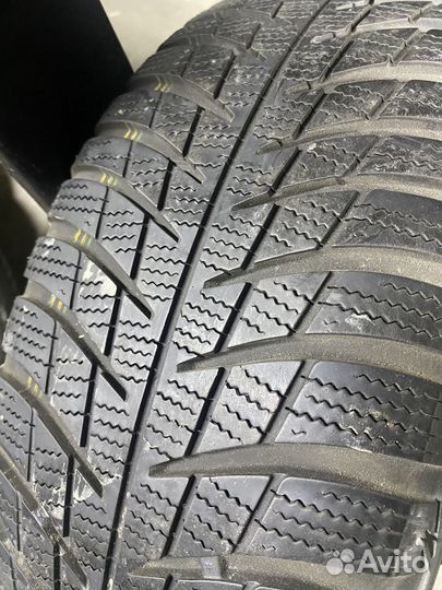 Bridgestone Blizzak LM-001 205/60 R16