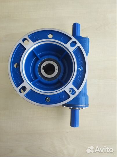 Редуктор STM R1 85 FL