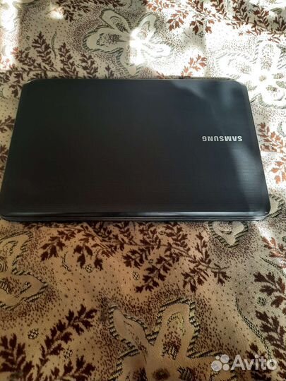 Ноутбук samsung R528