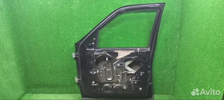 Дверь передняя правая Lincoln Navigator UN173