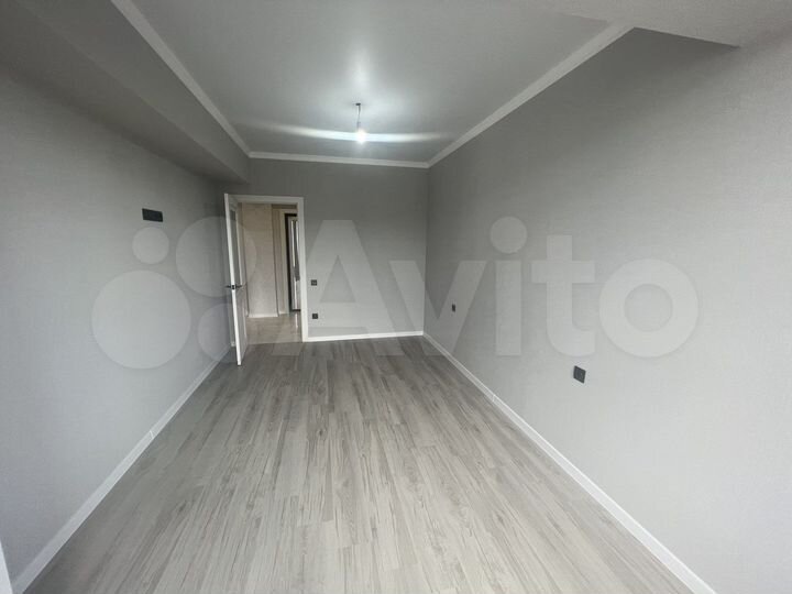 2-к. квартира, 54 м², 6/10 эт.