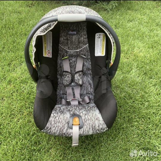 Автолюлька от 0 Chicco Isofix
