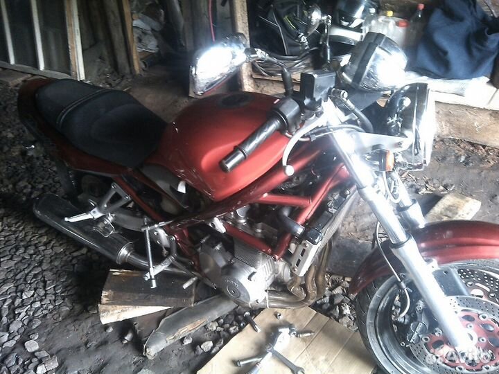 В разбор Suzuki Bandit 400