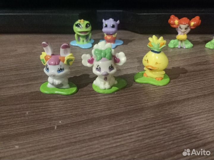 Игрушки из киндера винкс