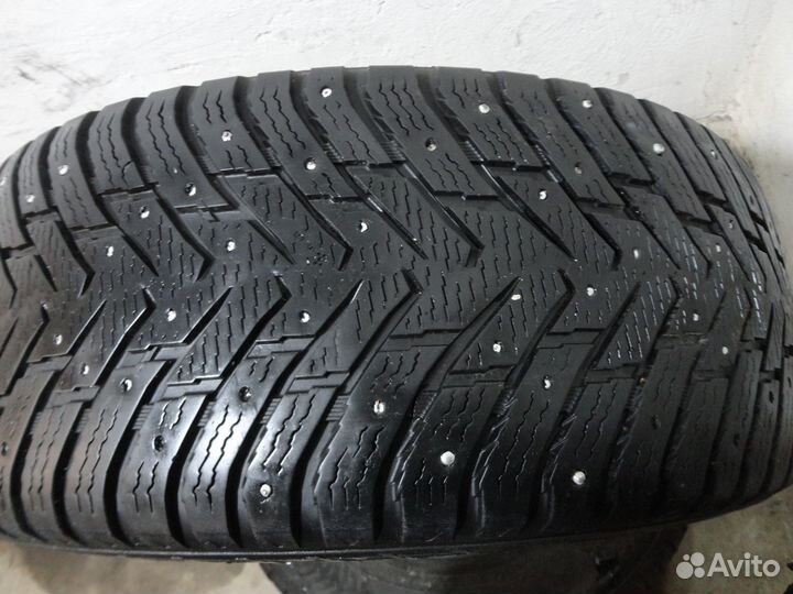 Nokian Tyres Hakkapeliitta 8 SUV 285/60 R18