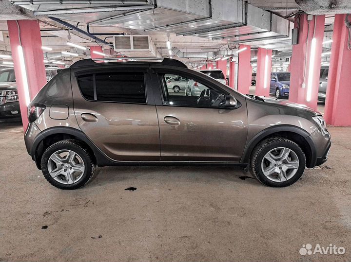 Renault Sandero Stepway 1.6 МТ, 2019, 117 306 км