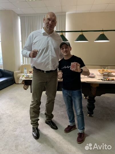 Фокусник-иллюзионист