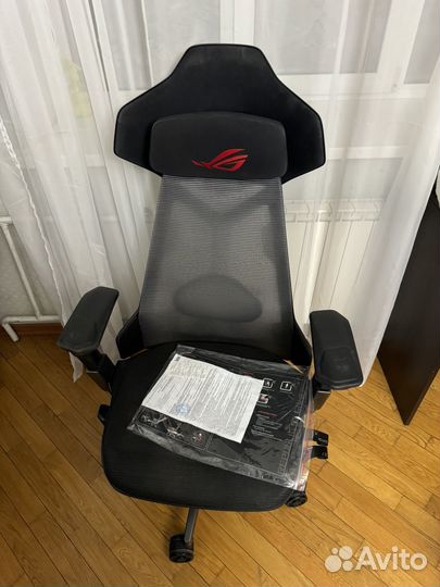 Игровое кресло Asus ROG SL400 (б/у)