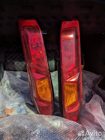 Задние плафоны nissan xtrail t31