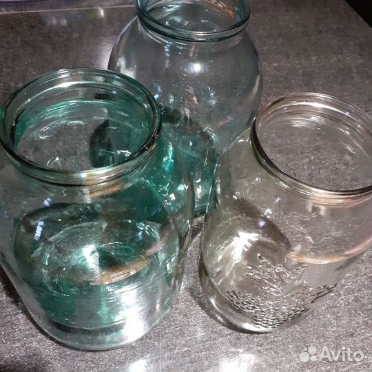 Стеклянная банка
