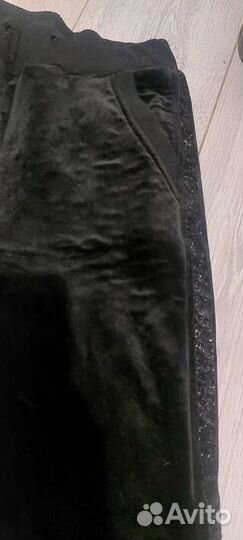 Спортивный костюм женский