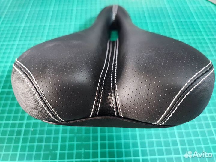 Седло для велосипеда кожаное