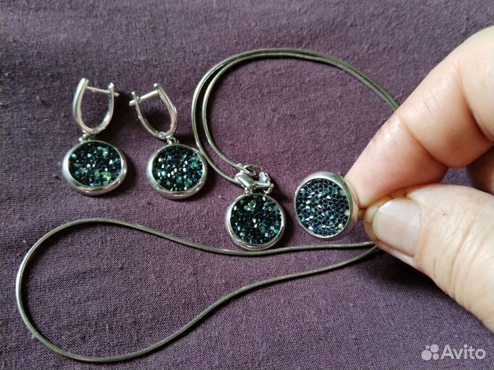 Серьги серебро.,кольцо, цепочка с кулоном