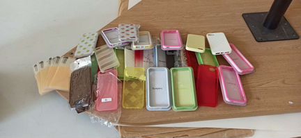 Чехлы для Apple iPhone 5 5s SE 5c (за все)