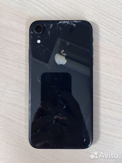 iPhone Xr, 64 ГБ