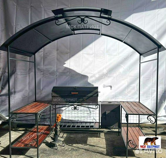 Беседка с мангалом