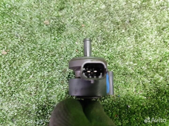 Клапан адсорбера топл. паров (evap) KIA RIO 2 (JB