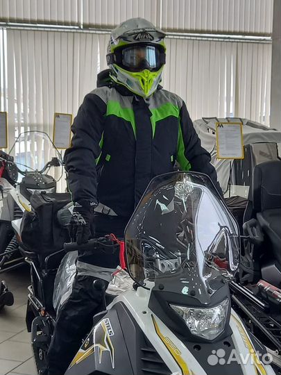 Снегоходный костюм S-PRO