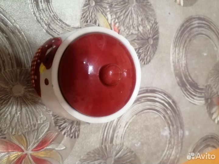 Керамическая вазочка