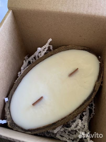 Свеча в кокосовой скорлупе