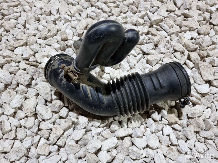 Патрубок воздушного фильтра Спортейдж 2