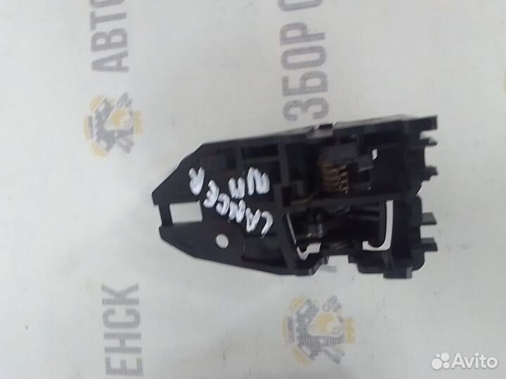 Ручка двери внутренняя Mitsubishi Lancer 9