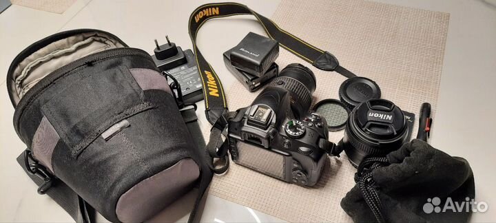 Фотоаппарат Nikon D3300 + аксессуары