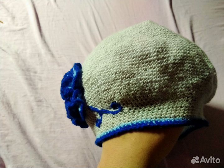 Берет, шарф и перчатки