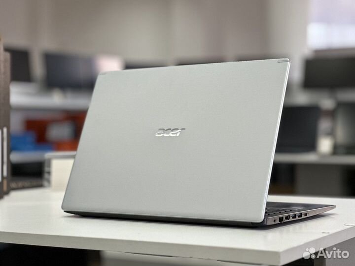 Шустрый ноутбук Acer i5-1035g1