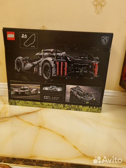 Lego technic 42156 Peugeot 9X8 24H Le Mans