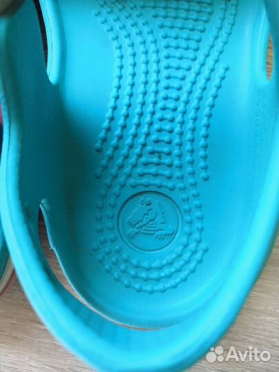 Сандалии crocs c7 для девочки