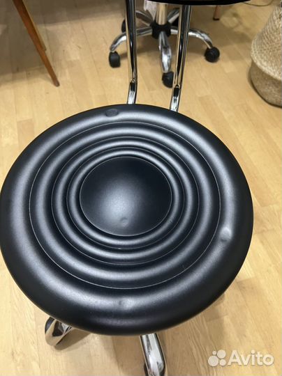 Стул со спинкой