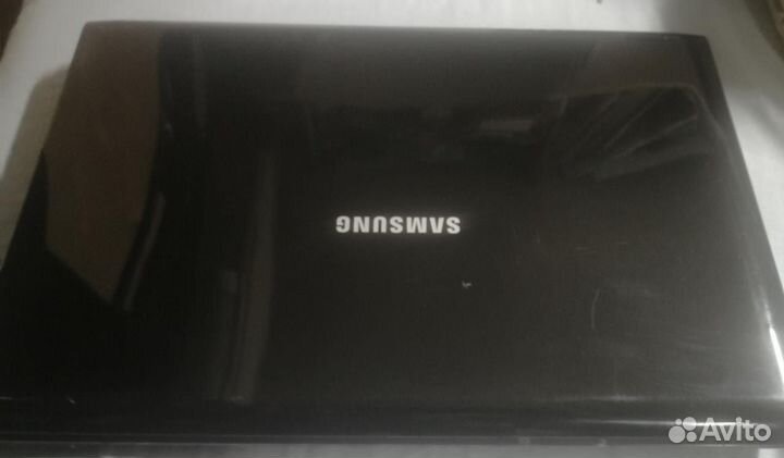 Samsung NP-R522 на запчасти Матрица 15,6