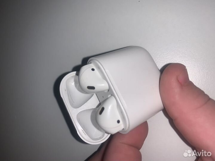 Наушники iPhone 1 поколения оригинал