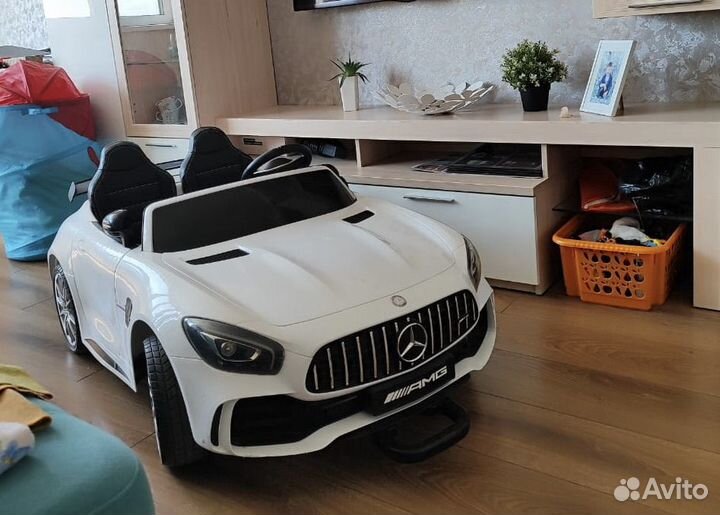 Электро автомобиль